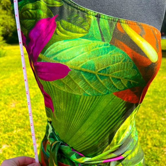 COPY - COPY - Beautiful One Shoulder Tropical Inspired Dress by “Victoria Pappa… - Picture 4 of 9